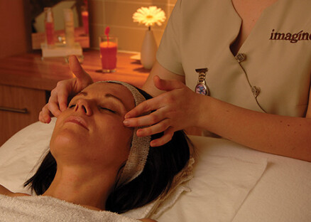 Facial-Massage-Knightshill-Kings-Lynn